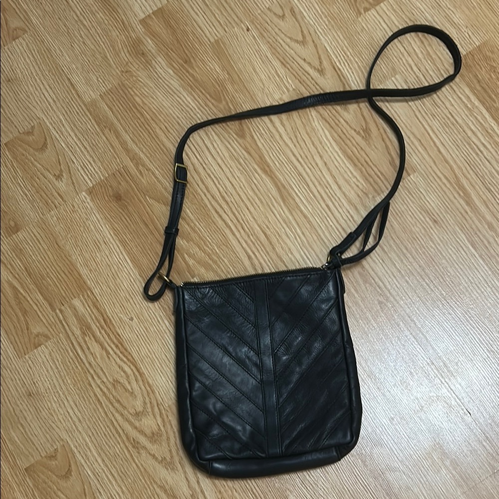 Margot black leather crossbody purse